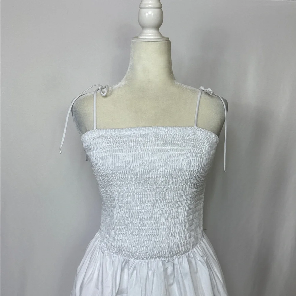 ASTR The Label Drop Smoked Midi Dress Size Medium White‎ NWOT - Picture 8 of 15